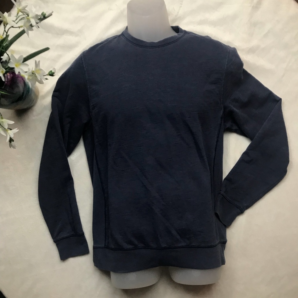 💥2X$20 Wallin & Bros sweater ✨